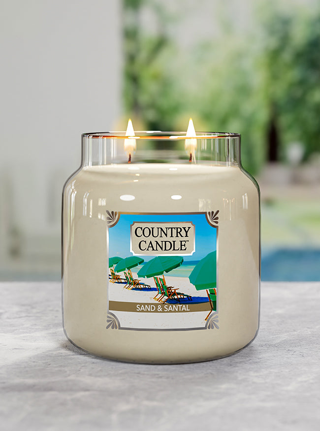 Sand & Santal Medium  NEW! | Soy Candle - Kringle Candle Israel
